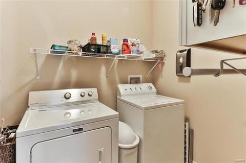 945 Summit Oaks Dr, Eureka, MO 63025 photo 21