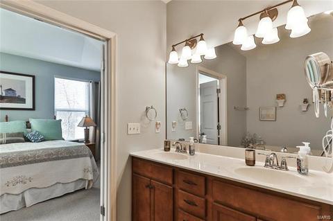 945 Summit Oaks Dr, Eureka, MO 63025 photo 36