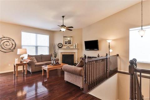 945 Summit Oaks Dr, Eureka, MO 63025 photo 22