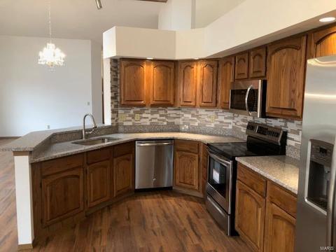 741 Woodside Trails Dr, Ballwin, MO 63021 photo 5