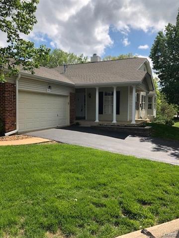 741 Woodside Trails Dr, Ballwin, MO 63021 photo 1