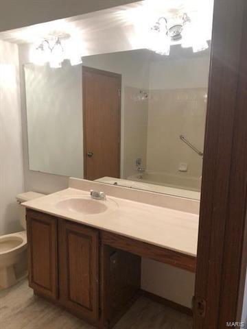 741 Woodside Trails Dr, Ballwin, MO 63021 photo 17