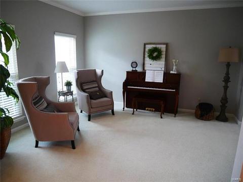 802 Canary Dr, Manchester, MO 63021 photo 5
