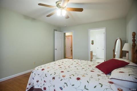 2 Spring Oaks Dr, Saint Charles, MO 63303 photo 15