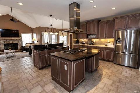 17102 Hidden Valley Forest Dr, Eureka, MO 63025 photo 22