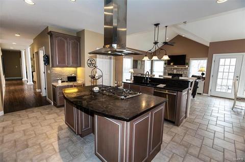 17102 Hidden Valley Forest Dr, Eureka, MO 63025 photo 24