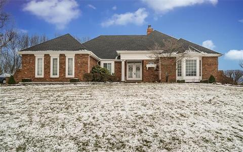 650 Clifden Dr, Weldon Spring, MO 63304 photo 1