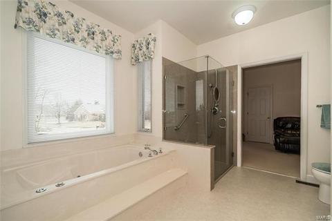650 Clifden Dr, Weldon Spring, MO 63304 photo 26