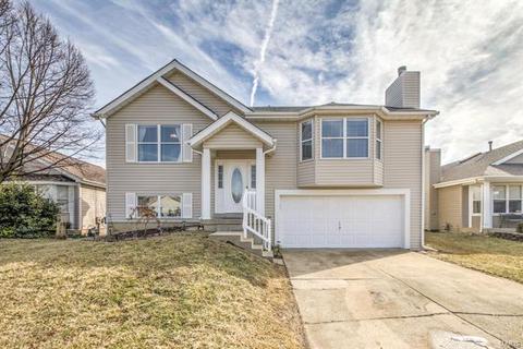 2426 Sansonnet Ln, O'fallon, MO 63368 photo 1