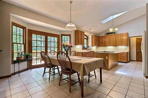 1422 Pine Ridge Estates Ct, Wildwood, MO 63021 photo 17