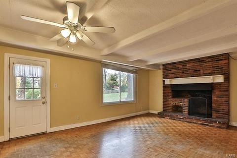 25 Cloverleaf Ln, Manchester, MO 63011 photo 8