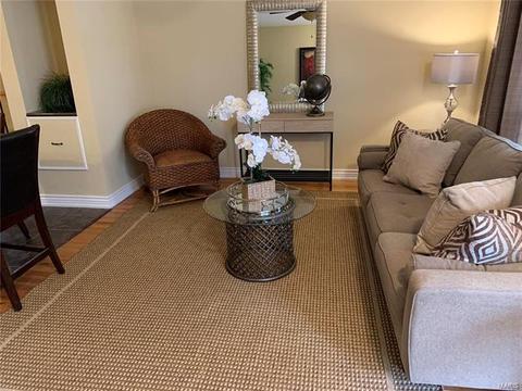11112 Patsy, Saint Louis, MO 63123 photo 3