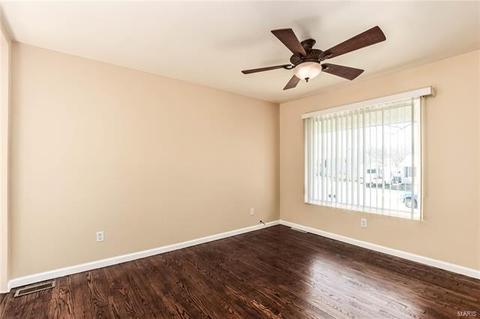 616 Schmelz Dr, Eureka, MO 63025 photo 4
