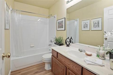 2440 Hickory Manor Dr, Wildwood, MO 63011 photo 20