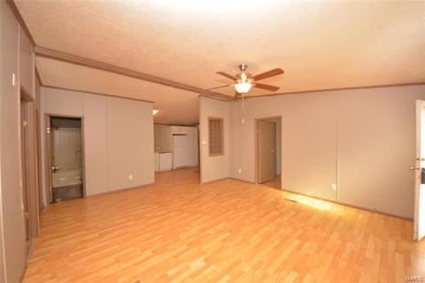 320 Old Colony Rd, Defiance, MO 63341 photo 3