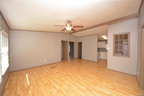 320 Old Colony Rd, Defiance, MO 63341 photo 2