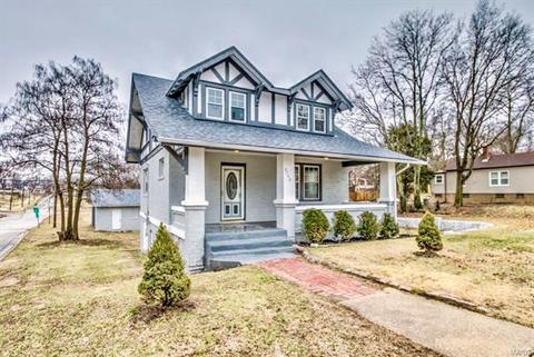 3742 Avondale Ave, Saint Louis, MO 63121 photo 1