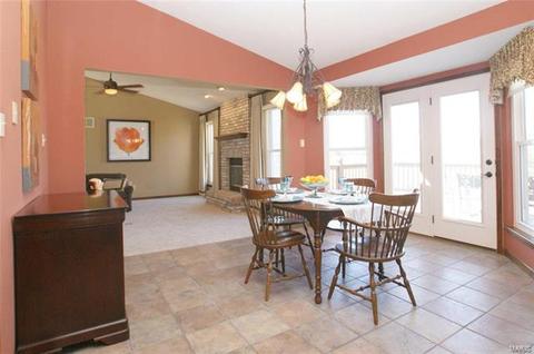 1216 Red Orchard Ct, O'fallon, MO 63368 photo 7