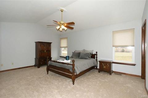 1216 Red Orchard Ct, O'fallon, MO 63368 photo 11