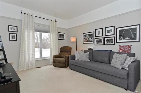 16023 Forest Valley Dr, Ballwin, MO 63021 photo 22