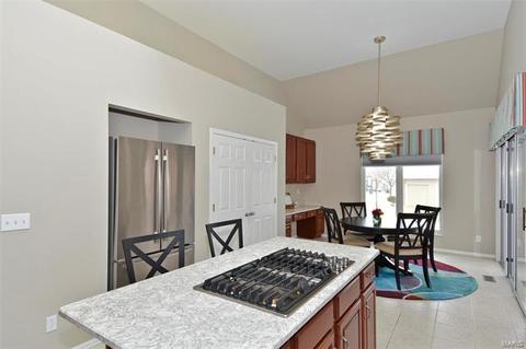16023 Forest Valley Dr, Ballwin, MO 63021 photo 11