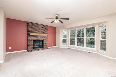247 Jacob Ln, Ballwin, MO 63021 photo 17