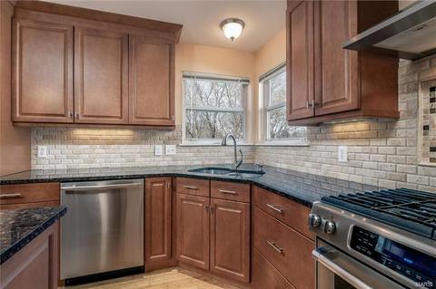 247 Jacob Ln, Ballwin, MO 63021 photo 28