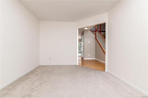 247 Jacob Ln, Ballwin, MO 63021 photo 12