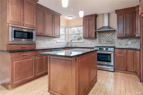 247 Jacob Ln, Ballwin, MO 63021 photo 24