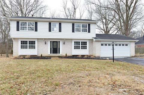 330 Algonquin, Ballwin, MO 63011 photo 1