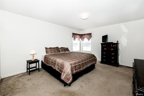 137 Grey Wolf Dr, O'fallon, MO 63366 photo 9