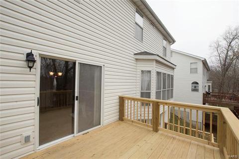 247 Arbor Trl, Ballwin, MO 63021 photo 2