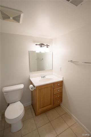 247 Arbor Trl, Ballwin, MO 63021 photo 7