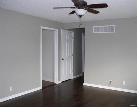 735 Cordes, O'fallon, MO 63366 photo 3