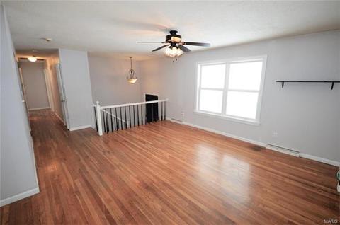 35 Lee, Saint Charles, MO 63301 photo 2