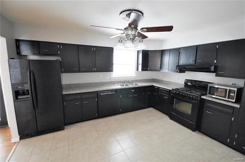 35 Lee, Saint Charles, MO 63301 photo 5