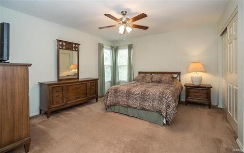 429 Oaktree Crossing Ct, Ballwin, MO 63021 photo 12