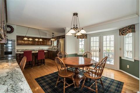 16223 Forest Meadows Dr, Chesterfield, MO 63005 photo 17