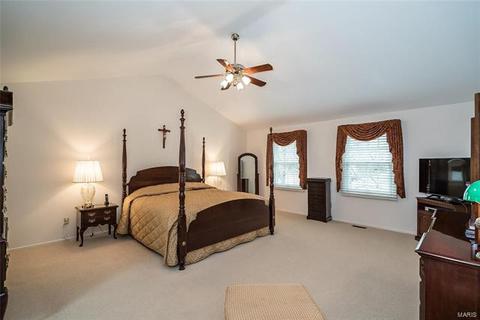 16223 Forest Meadows Dr, Chesterfield, MO 63005 photo 21