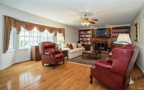 16223 Forest Meadows Dr, Chesterfield, MO 63005 photo 7