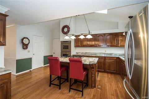 16223 Forest Meadows Dr, Chesterfield, MO 63005 photo 13