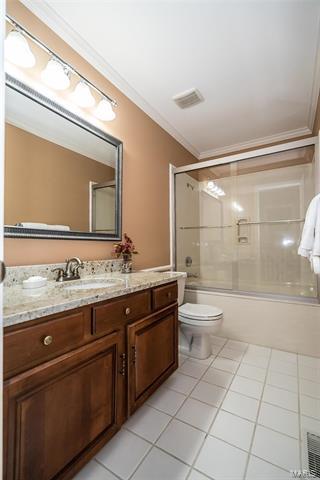 16223 Forest Meadows Dr, Chesterfield, MO 63005 photo 31