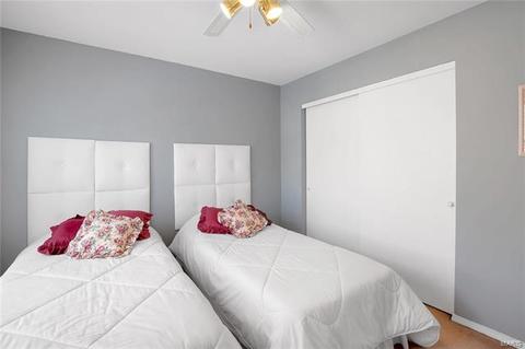 1313 Tahoe Valley Ct, Ballwin, MO 63021 photo 30