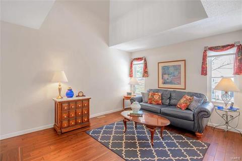 1313 Tahoe Valley Ct, Ballwin, MO 63021 photo 8