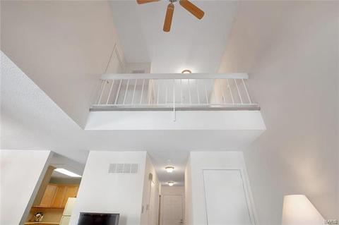 1313 Tahoe Valley Ct, Ballwin, MO 63021 photo 6