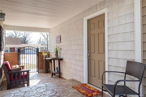 2703 Danforth Dr, Saint Louis, MO 63129 photo 12