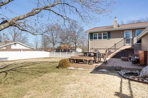 2703 Danforth Dr, Saint Louis, MO 63129 photo 8