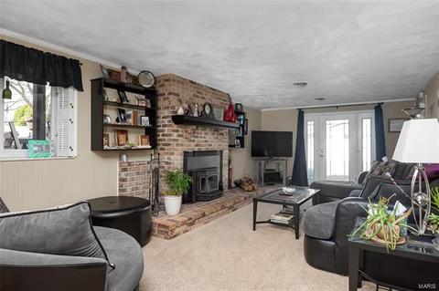 2703 Danforth Dr, Saint Louis, MO 63129 photo 26