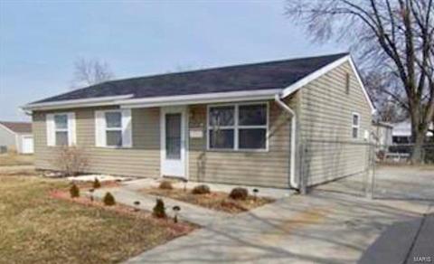 914 Jacobs Ln, O'fallon, MO 63366 photo 1
