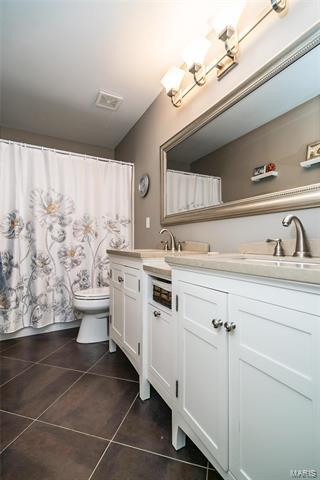 1112 Gateford Ridge Ct, Ballwin, MO 63021 photo 19
